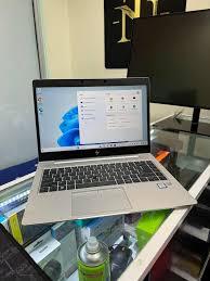 HP 840 G6 – Core i7, 8th gen, 8/256 - Image 3